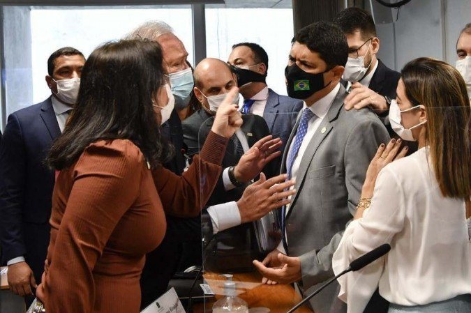 1_05_cbnfot210920213301-6876852